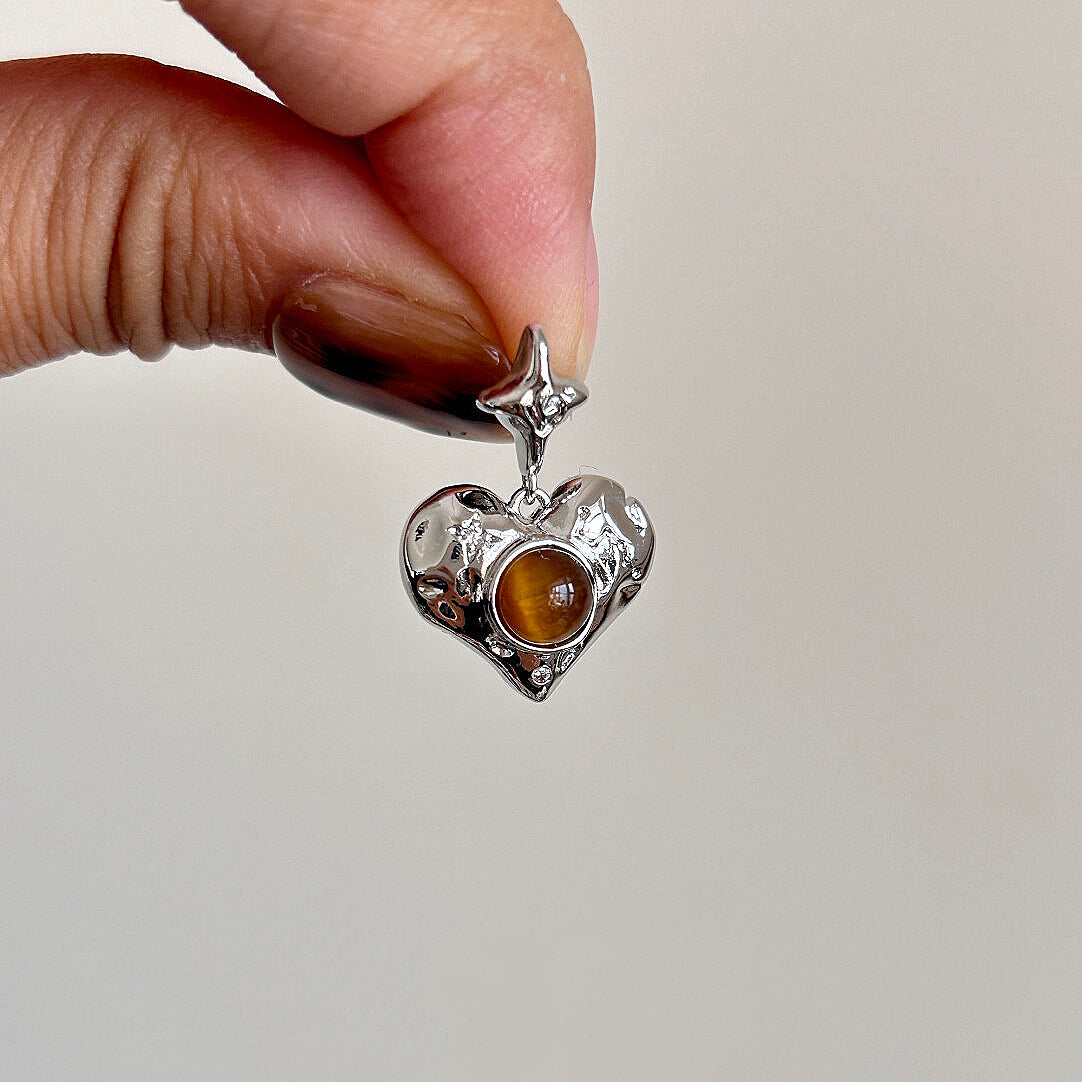Vintage Silver Heart Earrings with Tiger Eye Stone Edgy Y2K Star Accent Jewelry for trendsetters